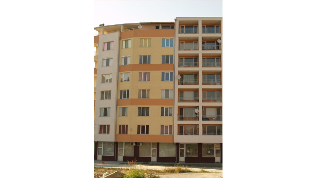1_90.jpg Weber България