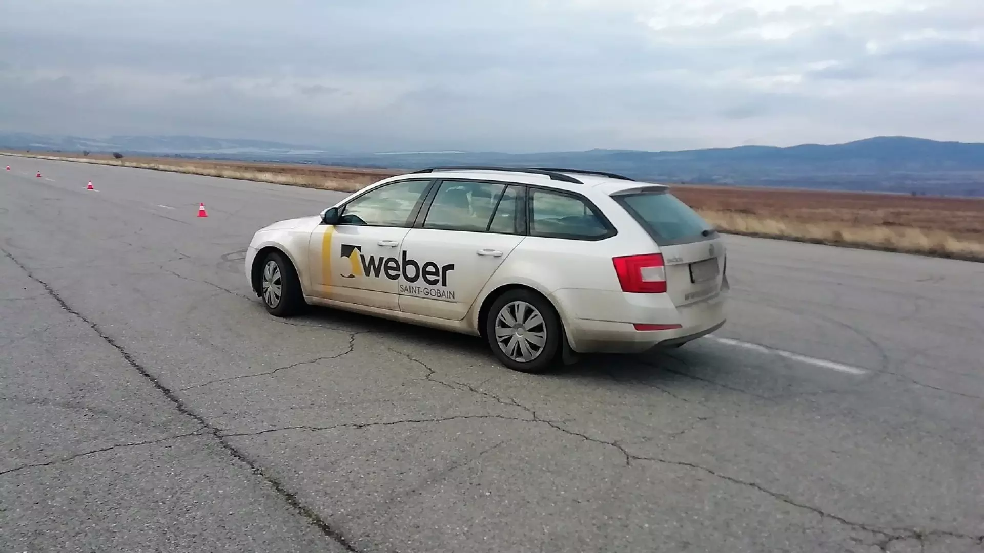 weber-obuchenie-bezopasno-shofirane weber-avtomobil-obuchenie