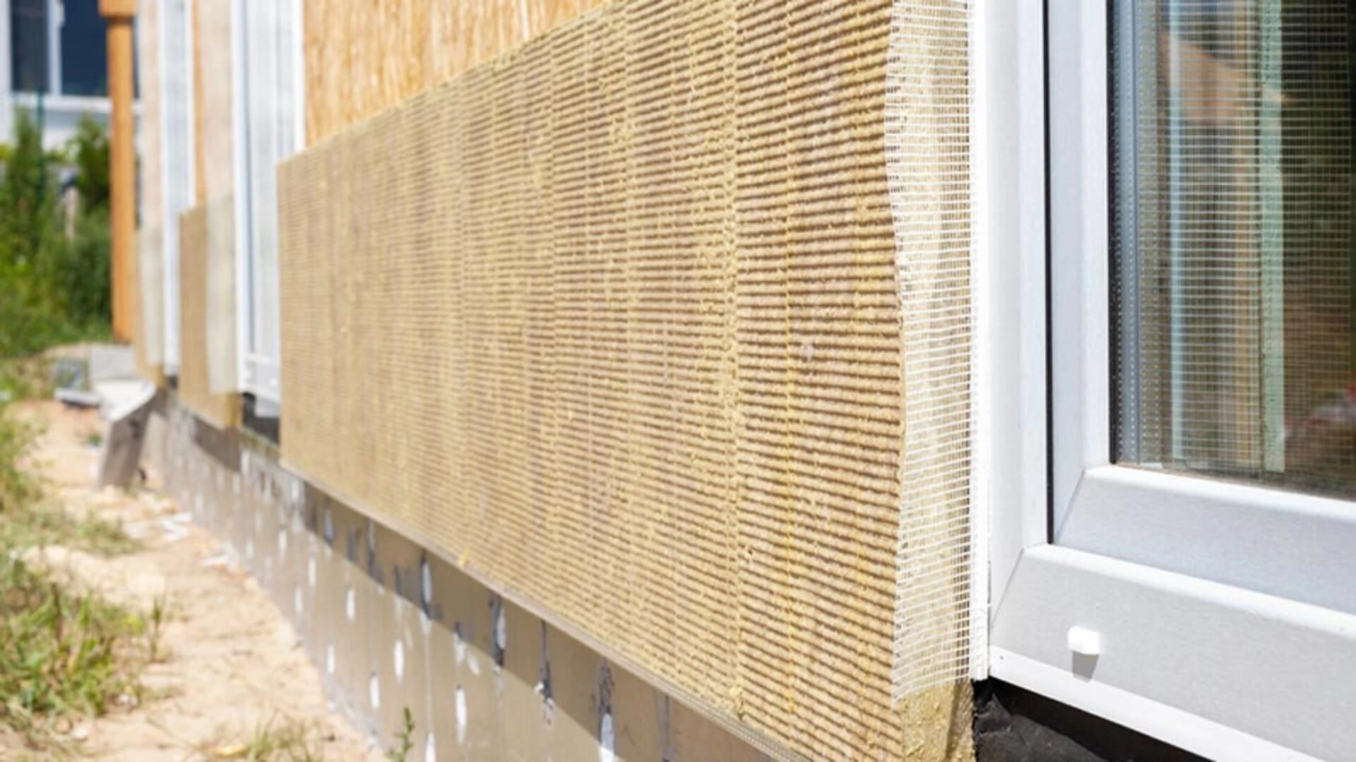 Фасада с топлоизолация минерална / каменна вата