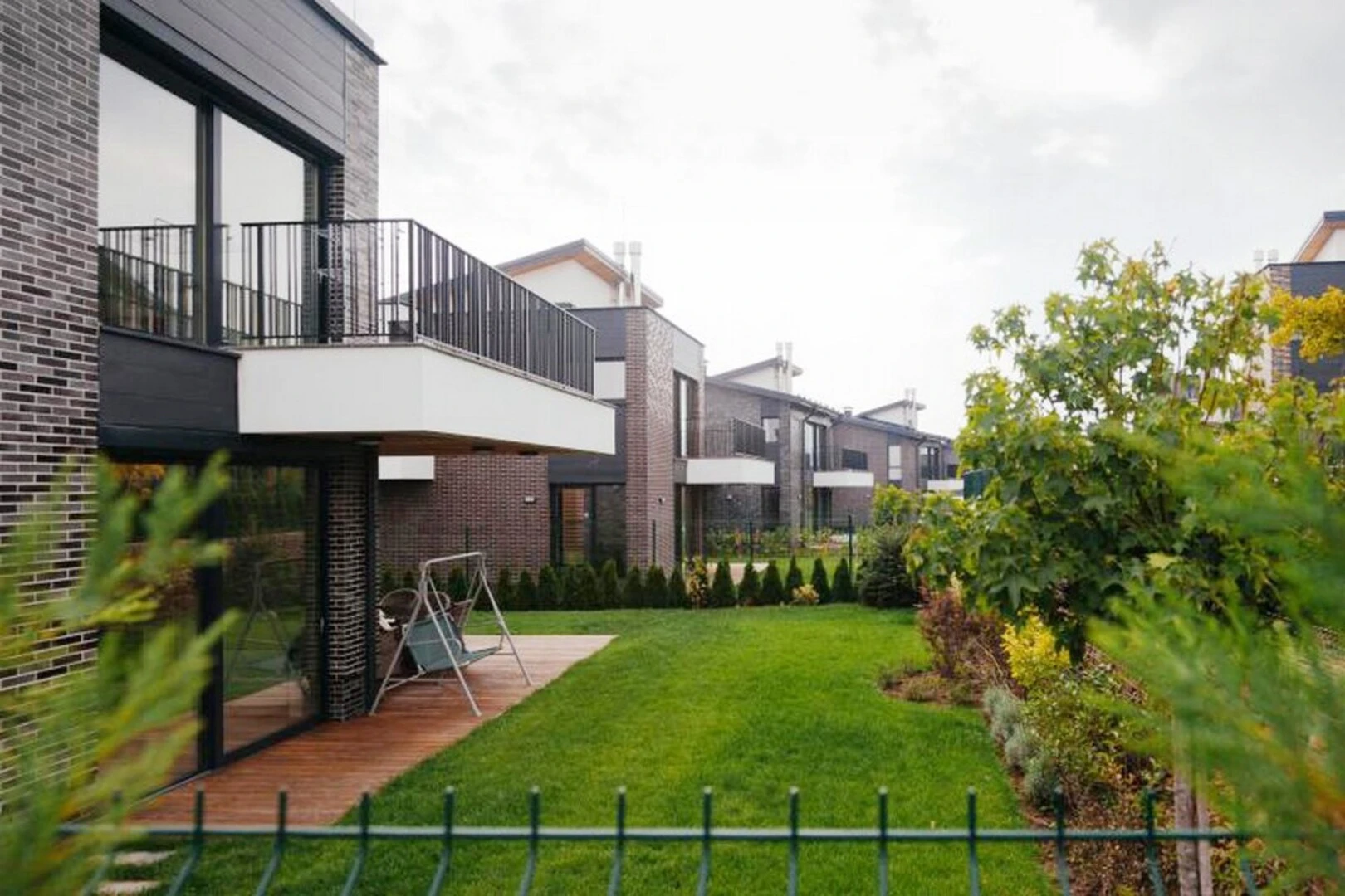 Фасада с керамични плочки