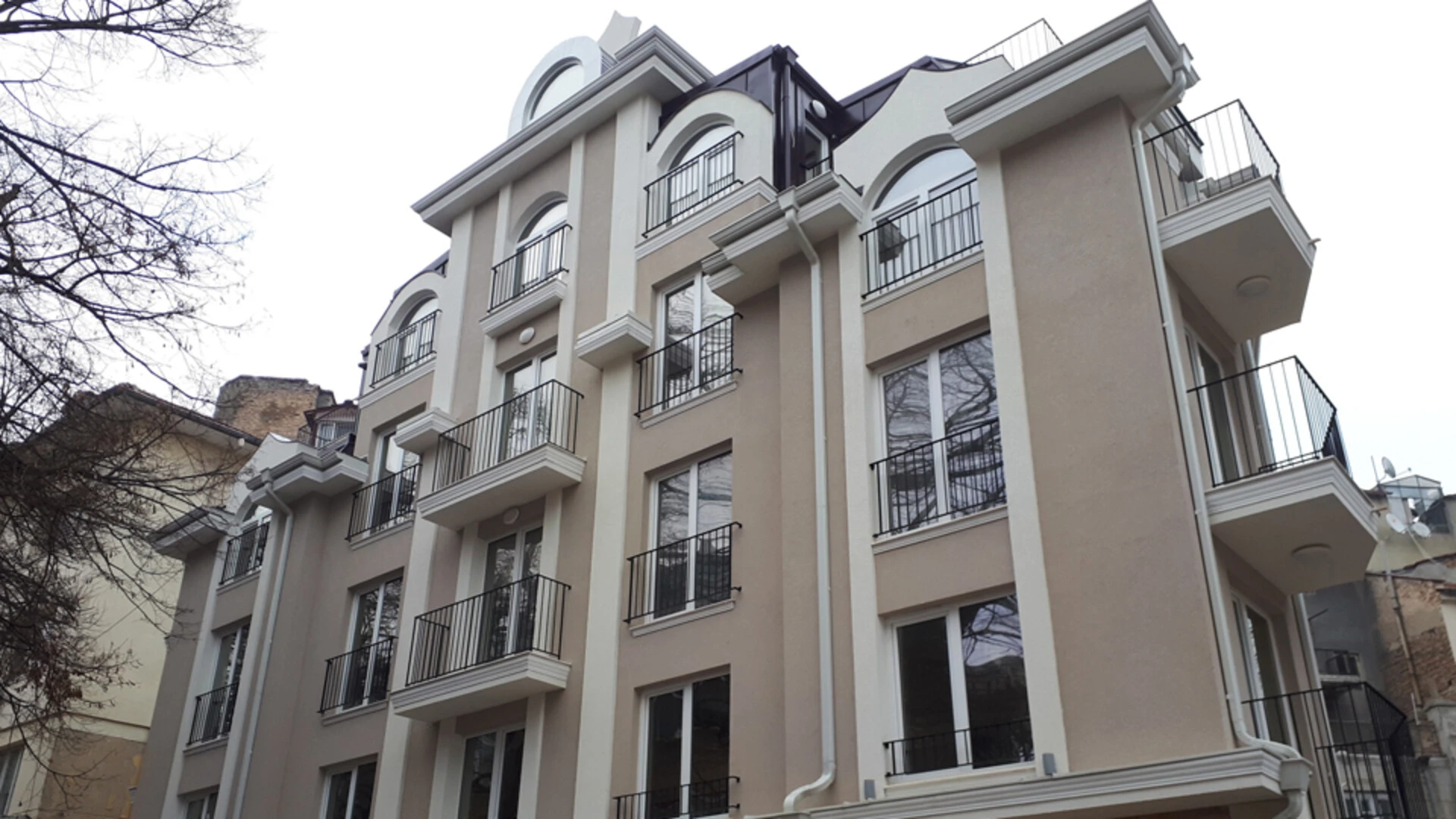 Жилищна сграда с фасада webertherm Family с мазилка weberpas Active Air Жилищна сграда с фасада webertherm Family с мазилка weberpas Active Air