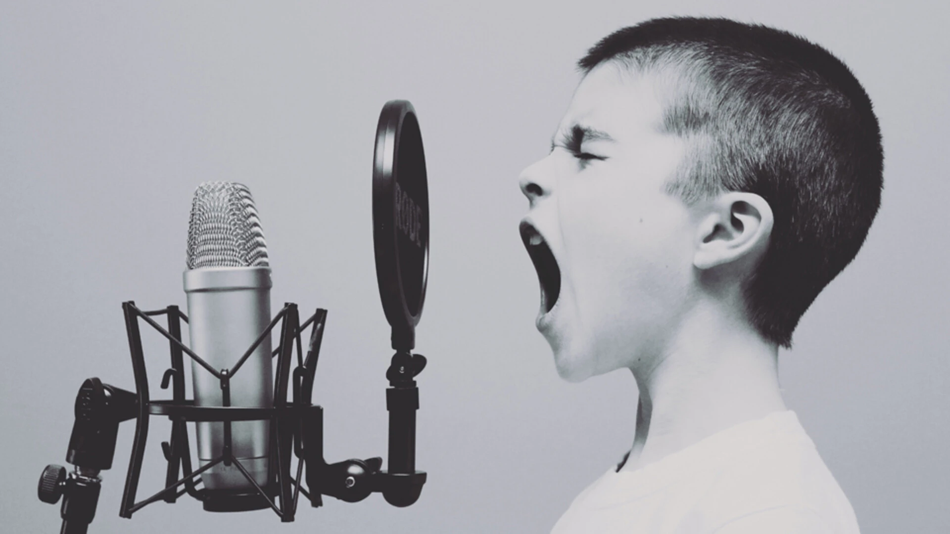 шумът в помещенията