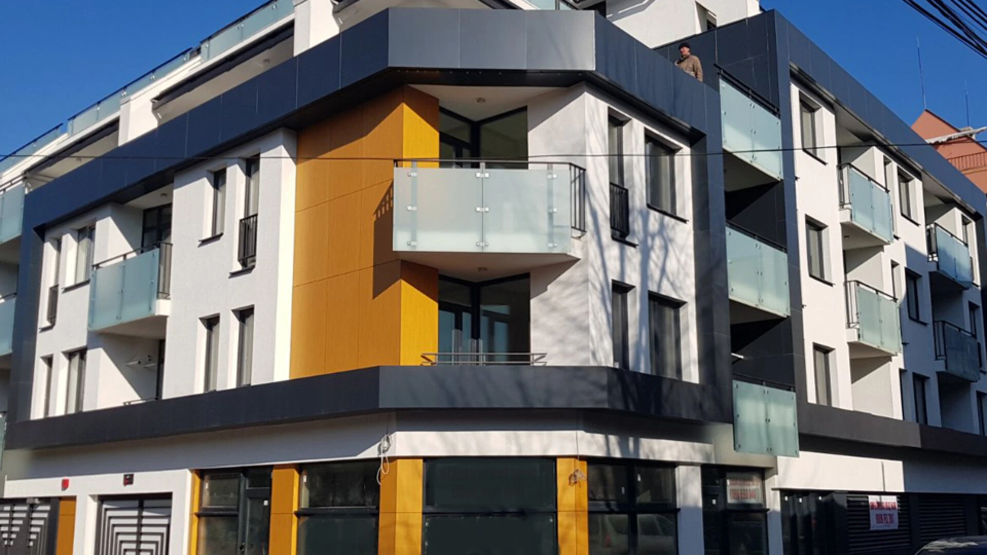 Жилищна кооперация с фасада от Weber