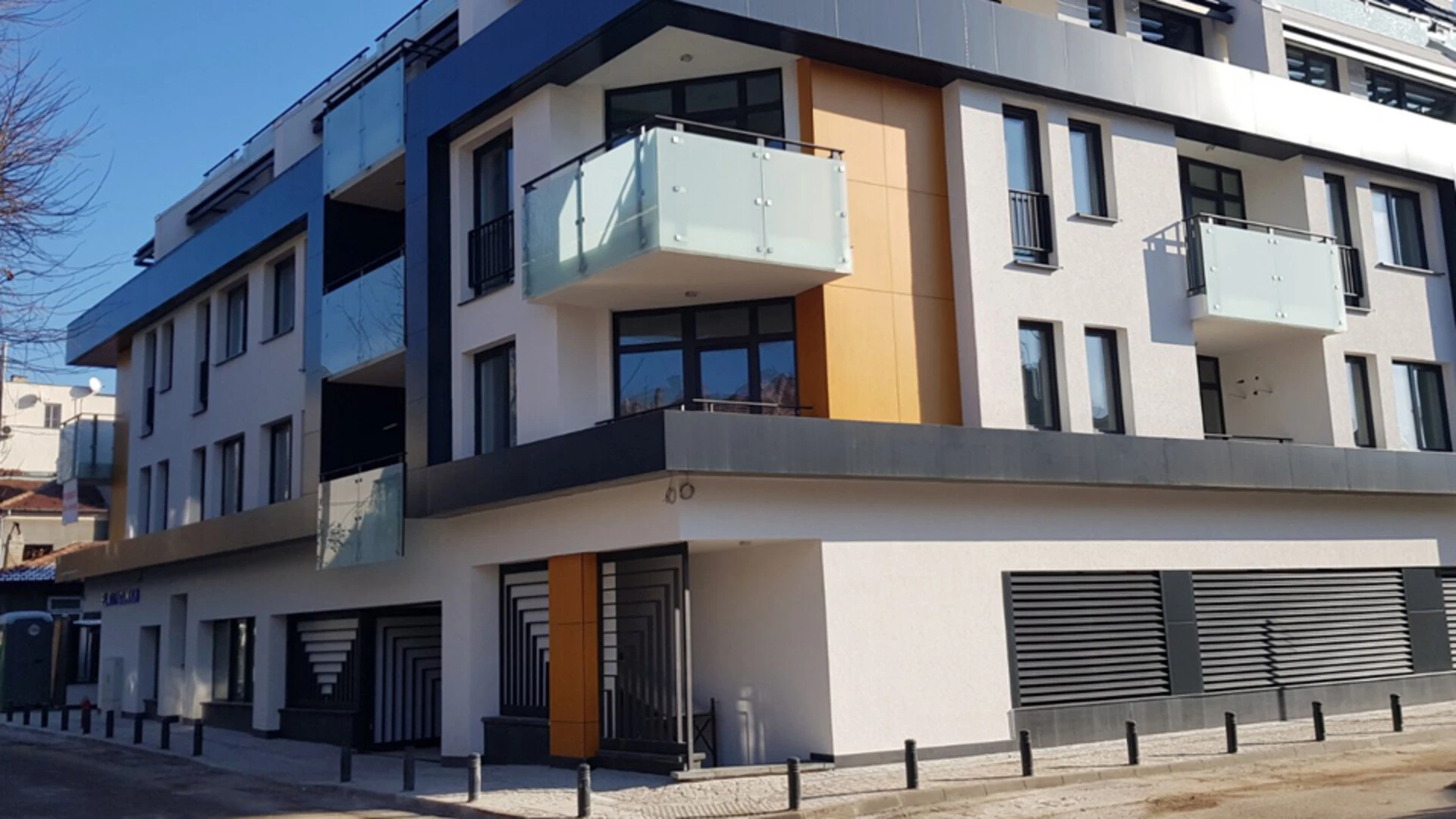 Жилищна кооперация с фасада от Weber