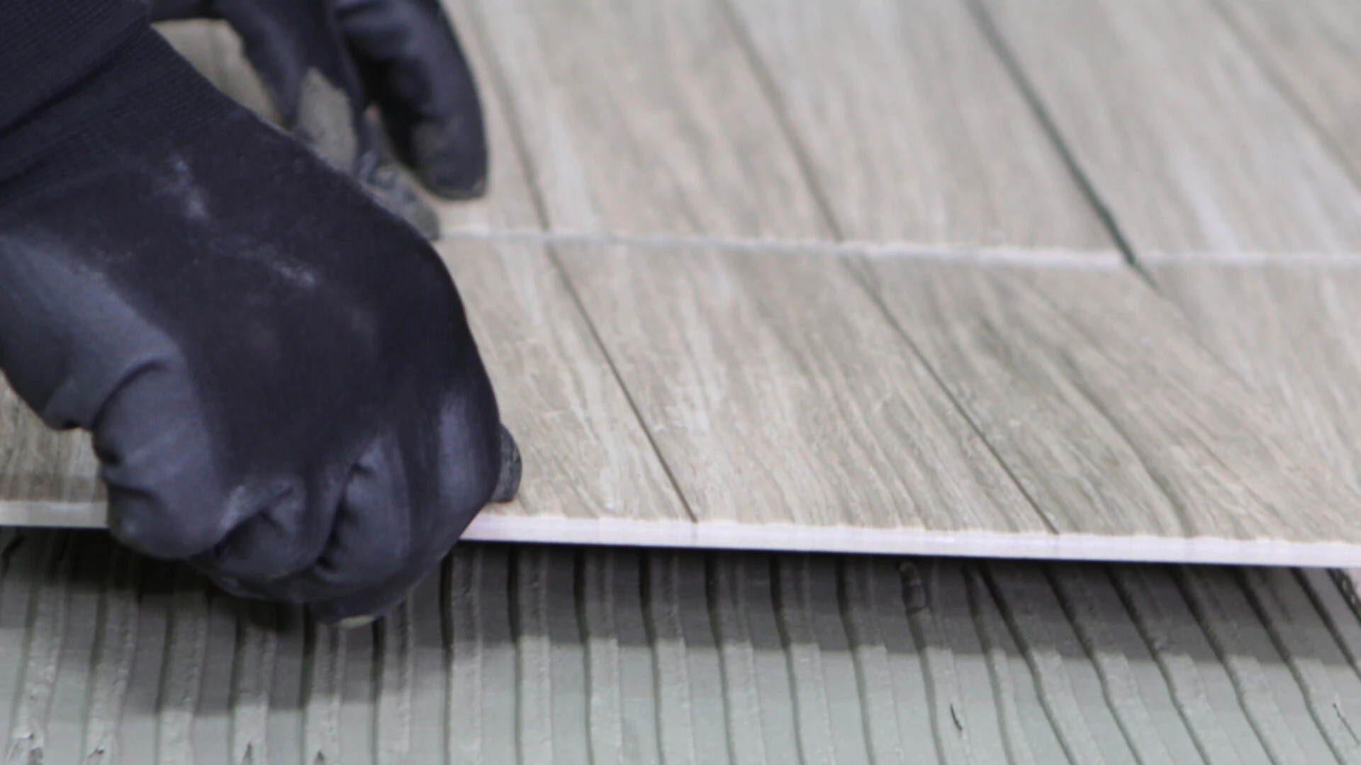 Полагане на хидроизолация webertec smart protect