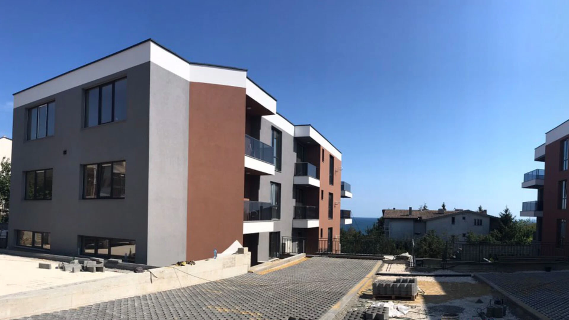 Жилищна кооперация с фасада от Weber